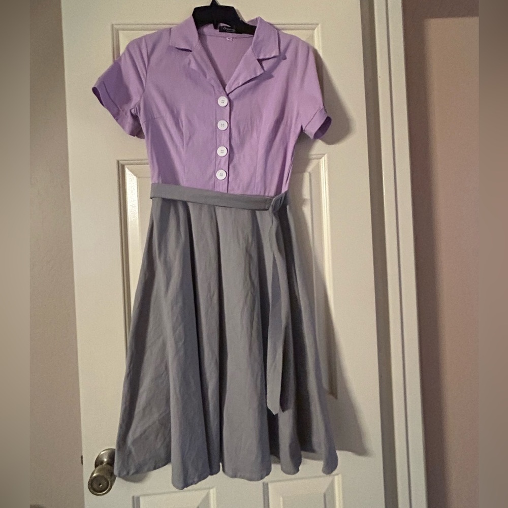 Sucrefas light weight summer dress size S gray and purple